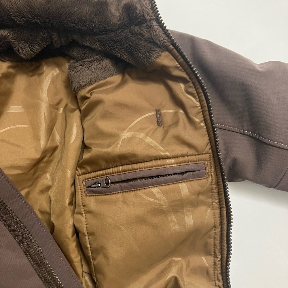 MOUNTAIN HARDWEAR polyester filled shell style puffer jacket - Picture 7 of 10